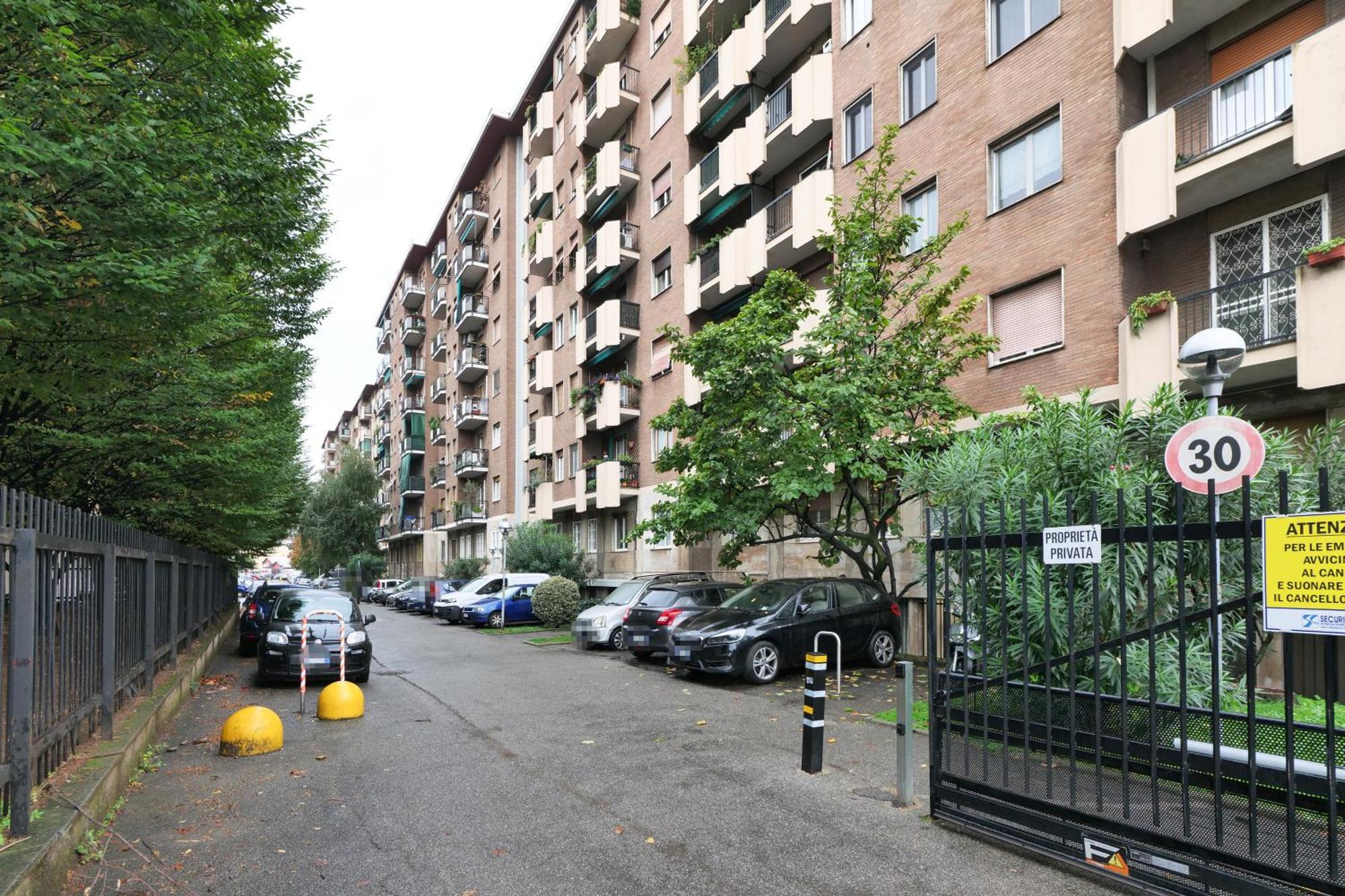 Primopiano - Fabriano Apartment Милано Екстериор снимка